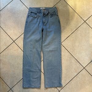 Abercrombie & Fitch, The 90’s Relaxed Jean, Curve Fit, High Rise, Size 29/8